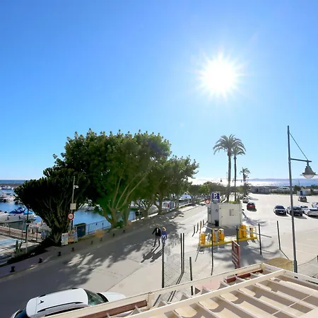 Port Aisha شقة إِستيبونا