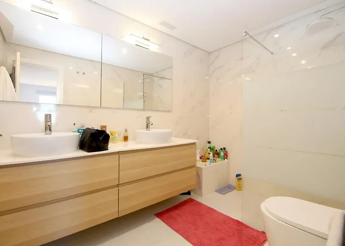 Port Aisha Apartment Estepona