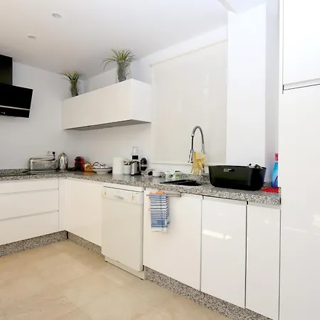 Port Aisha Apartment Estepona
